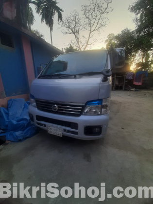 Nissan Caravan